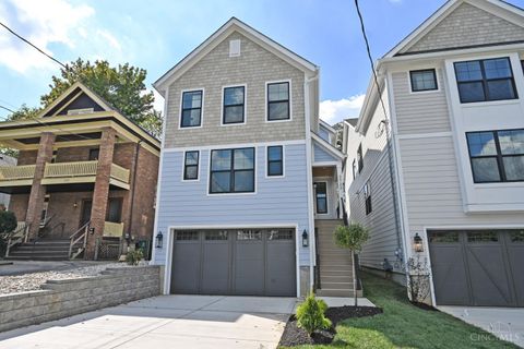 Photo of 3723 Drakewood Drive, Cincinnati, OH 45209 (MLS # 1856585)