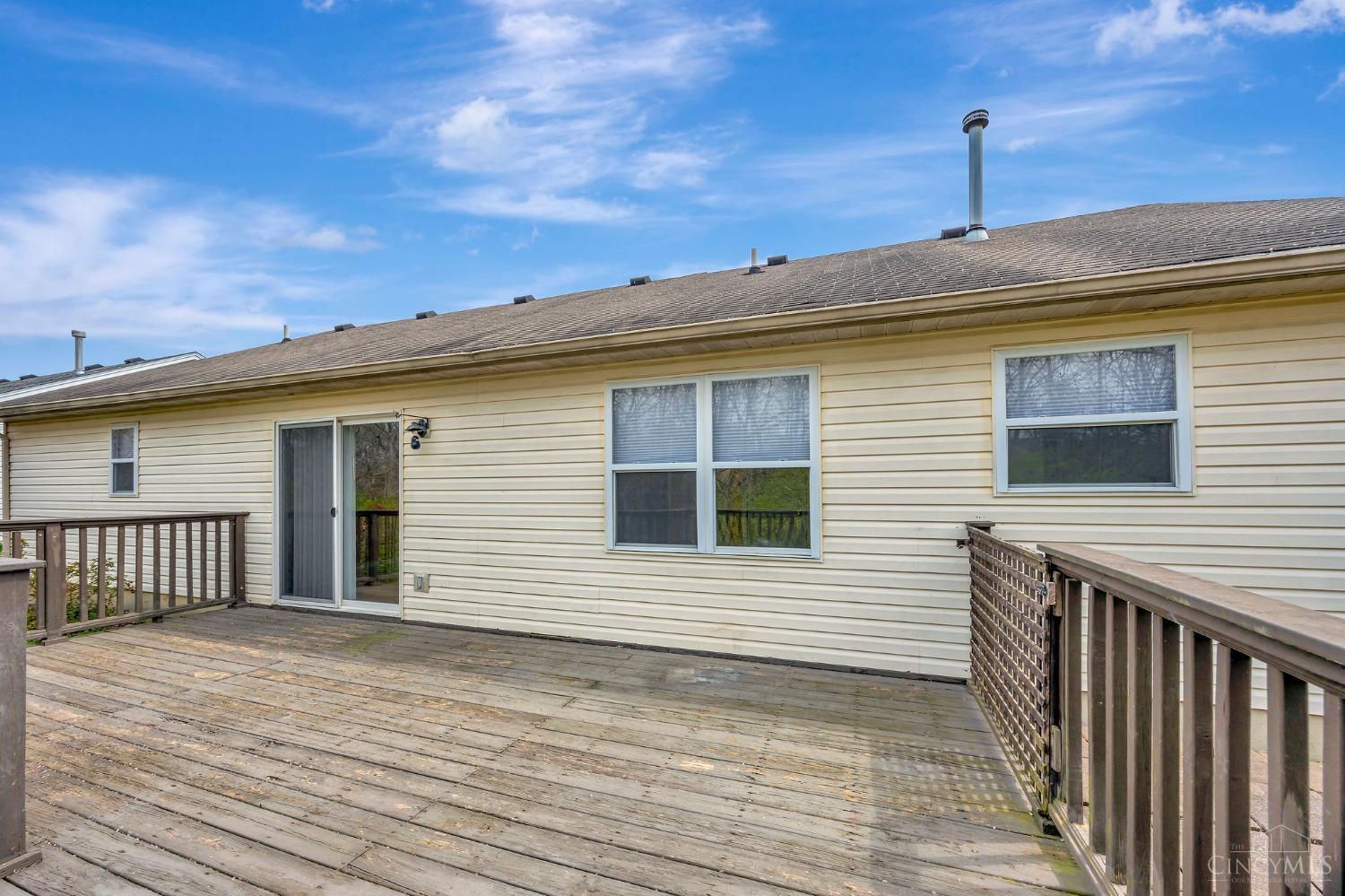 58 W Persimmon Drive, Hamilton, Ohio image 28
