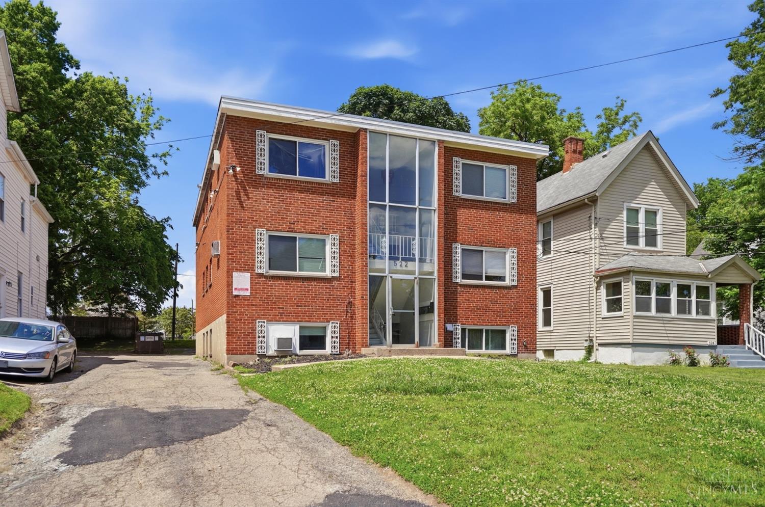 522 Elliott Avenue