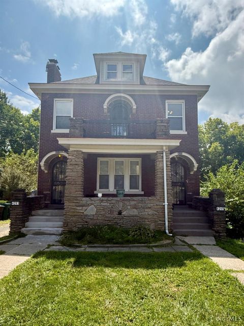 4263 W 8th Street Cincinnati OH 45205
