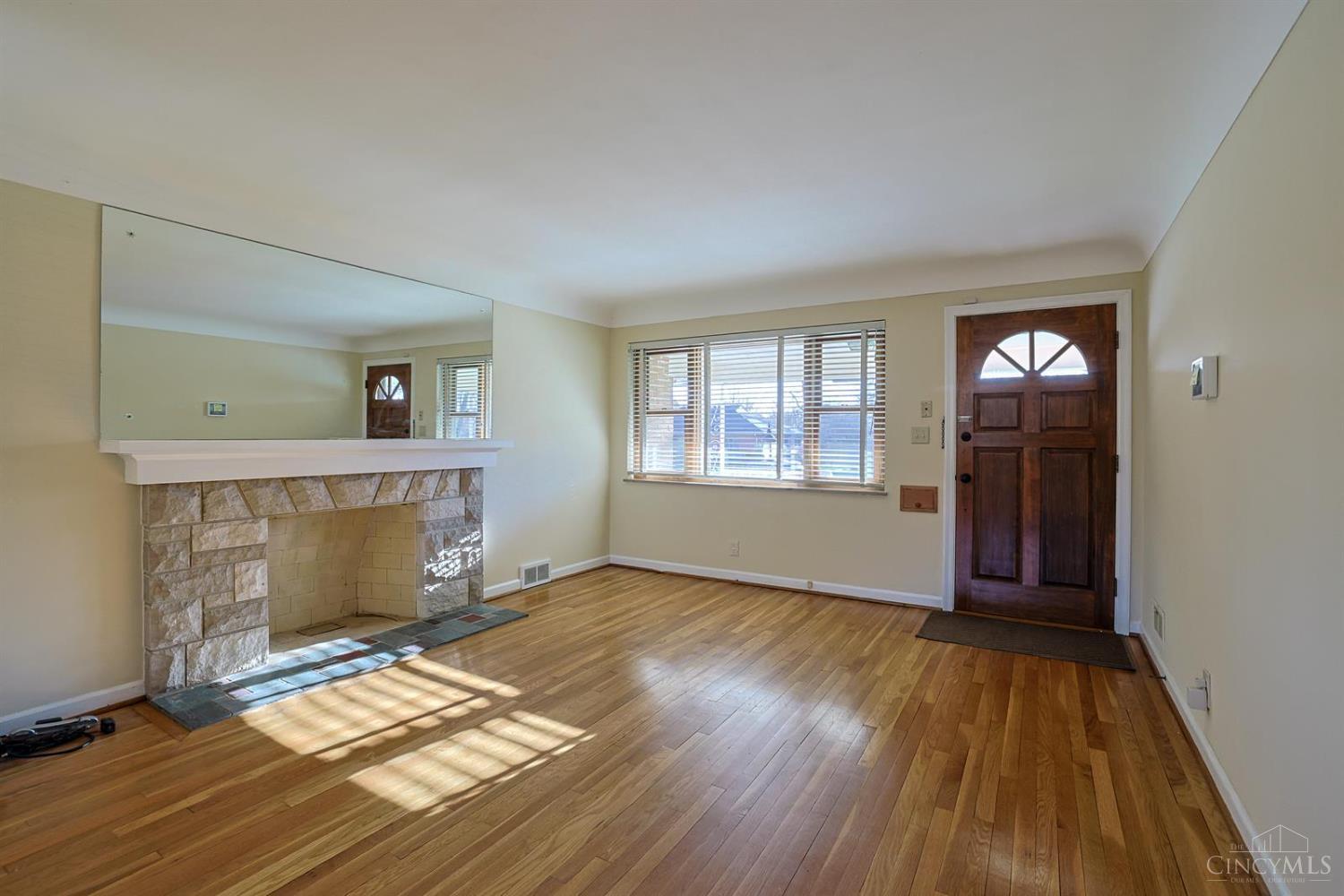 5921 Monticello Avenue