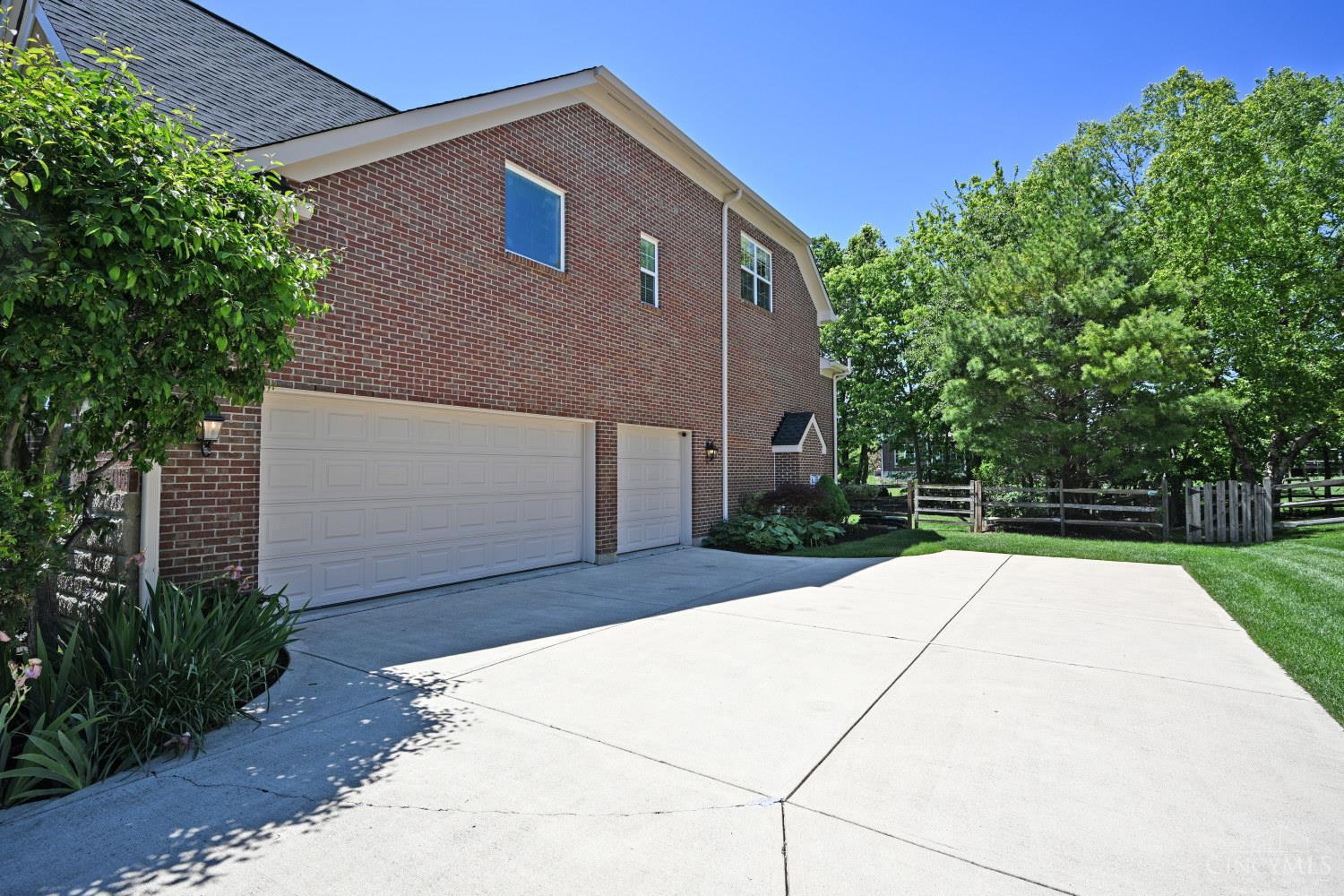 3822 Clear Creek Court