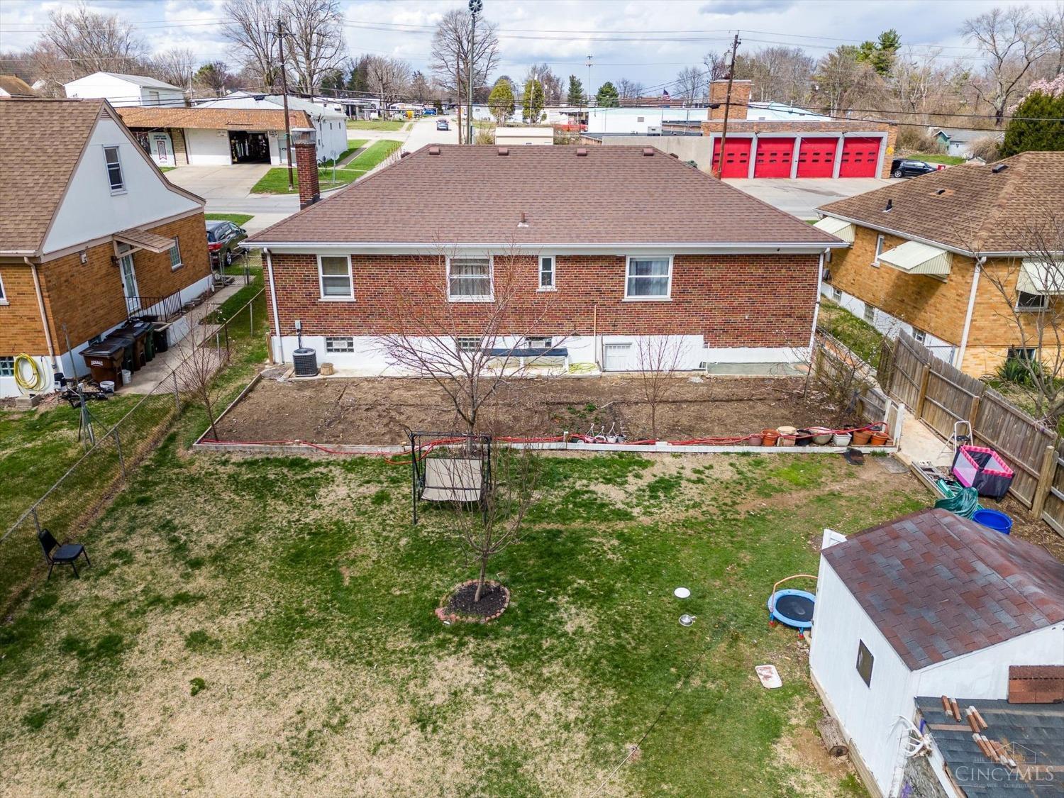 3369 W Galbraith Road, Colerain Twp, Ohio image 9