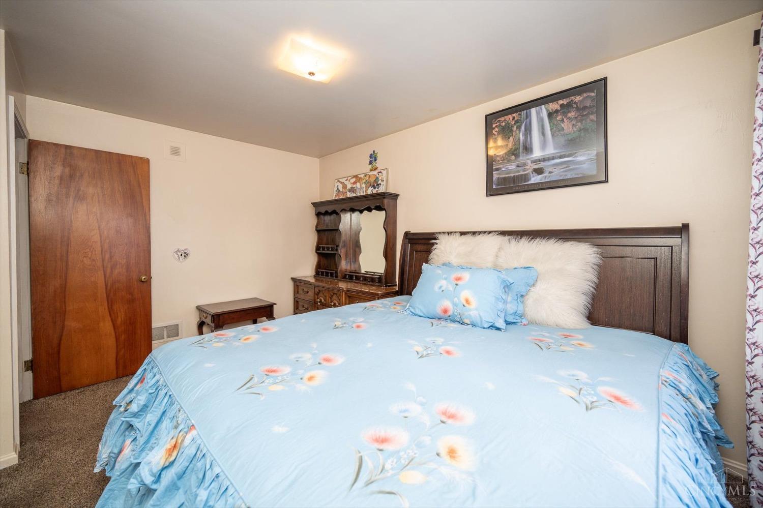 3369 W Galbraith Road, Colerain Twp, Ohio image 32