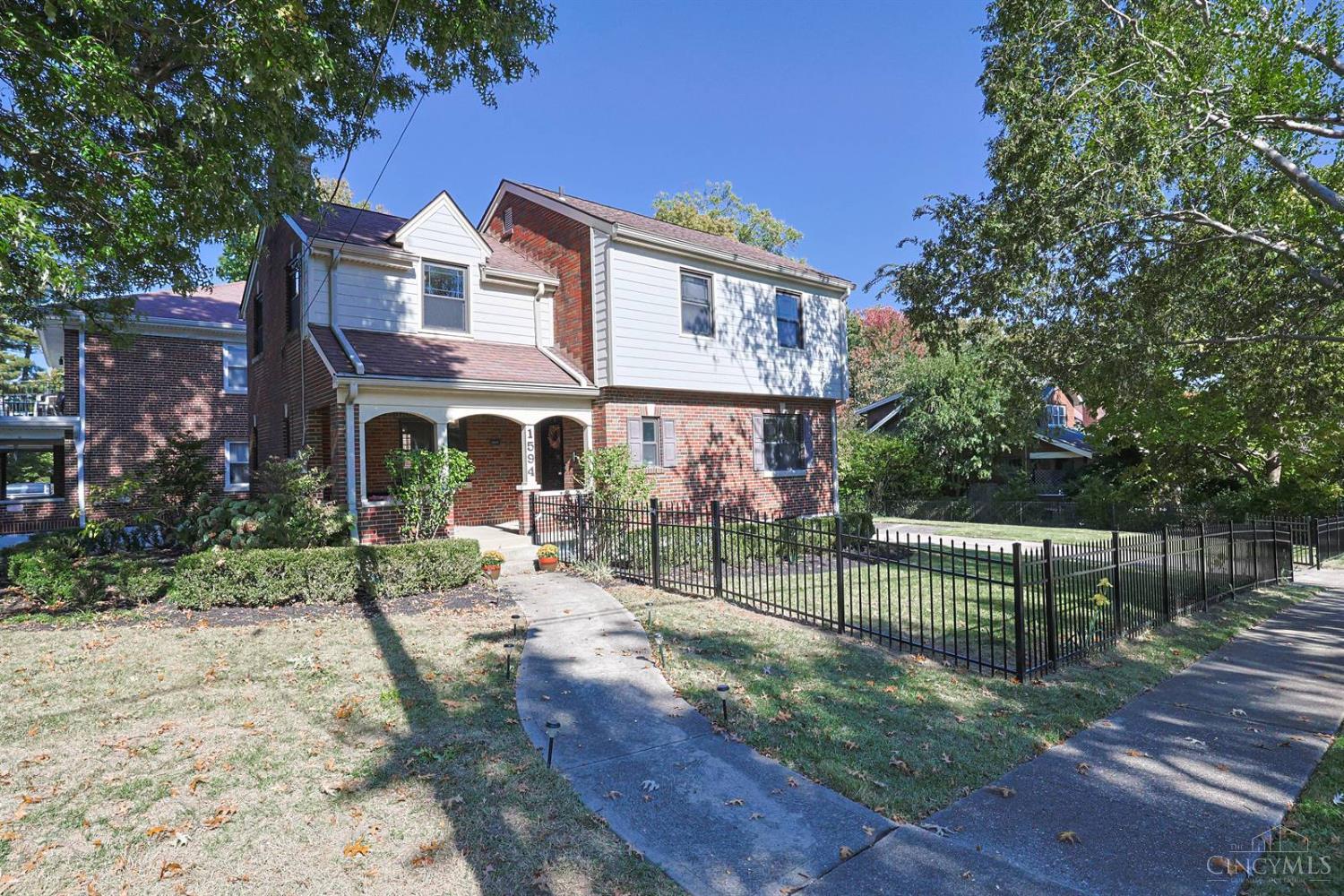 1594 Wittekind Terrace