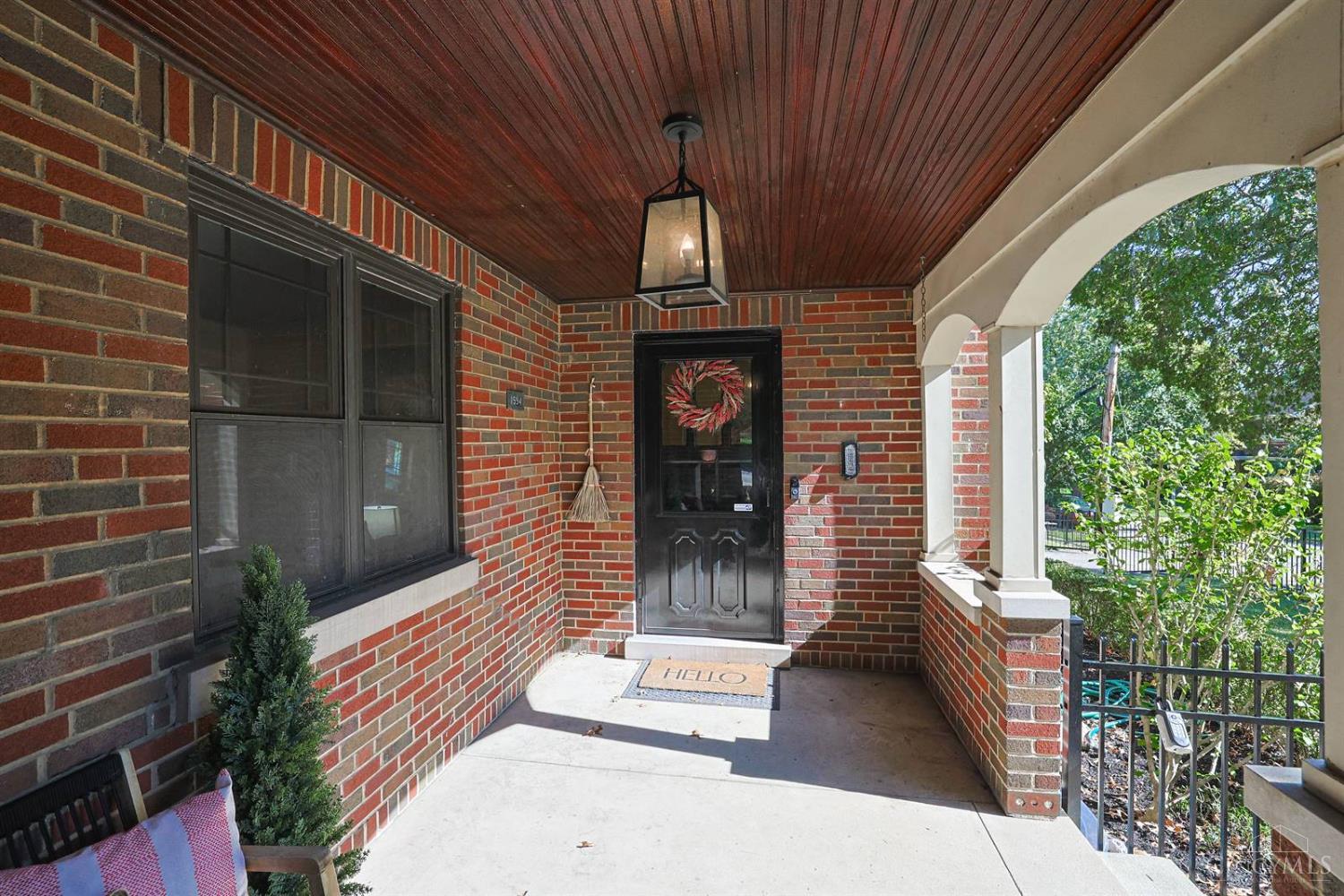 1594 Wittekind Terrace