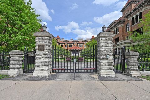 Photo of 2356 Park Avenue #65, Cincinnati, OH 45206 (MLS # 1855220)