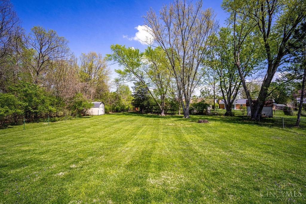 446 Emerald Woods Drive, Oxford, Ohio image 3