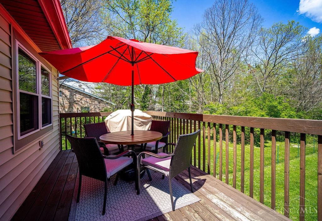 446 Emerald Woods Drive, Oxford, Ohio image 6