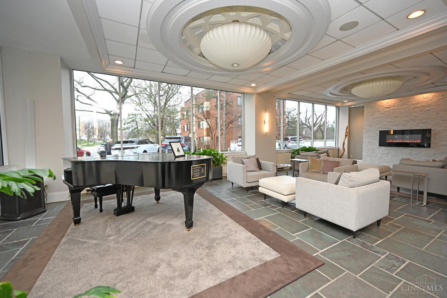 2200 Victory Parkway 710