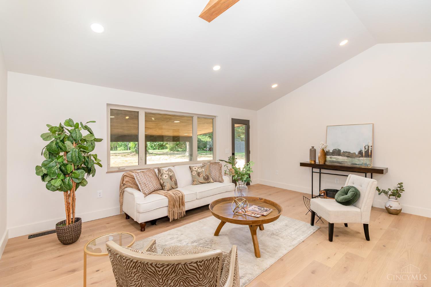 309 Indian View Drive