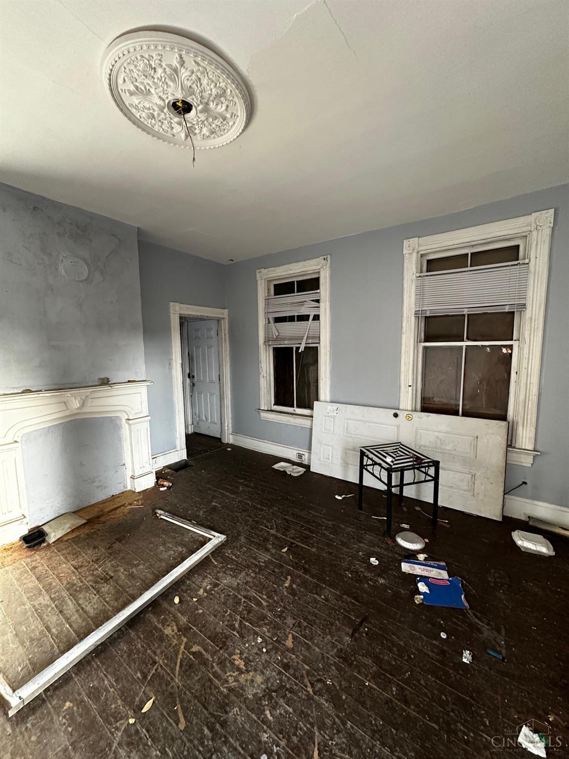 318 W Mcmicken Avenue