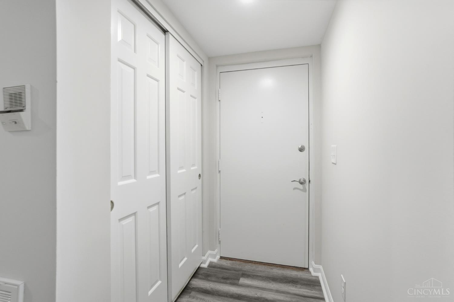 9760 Bunker Hill Lane