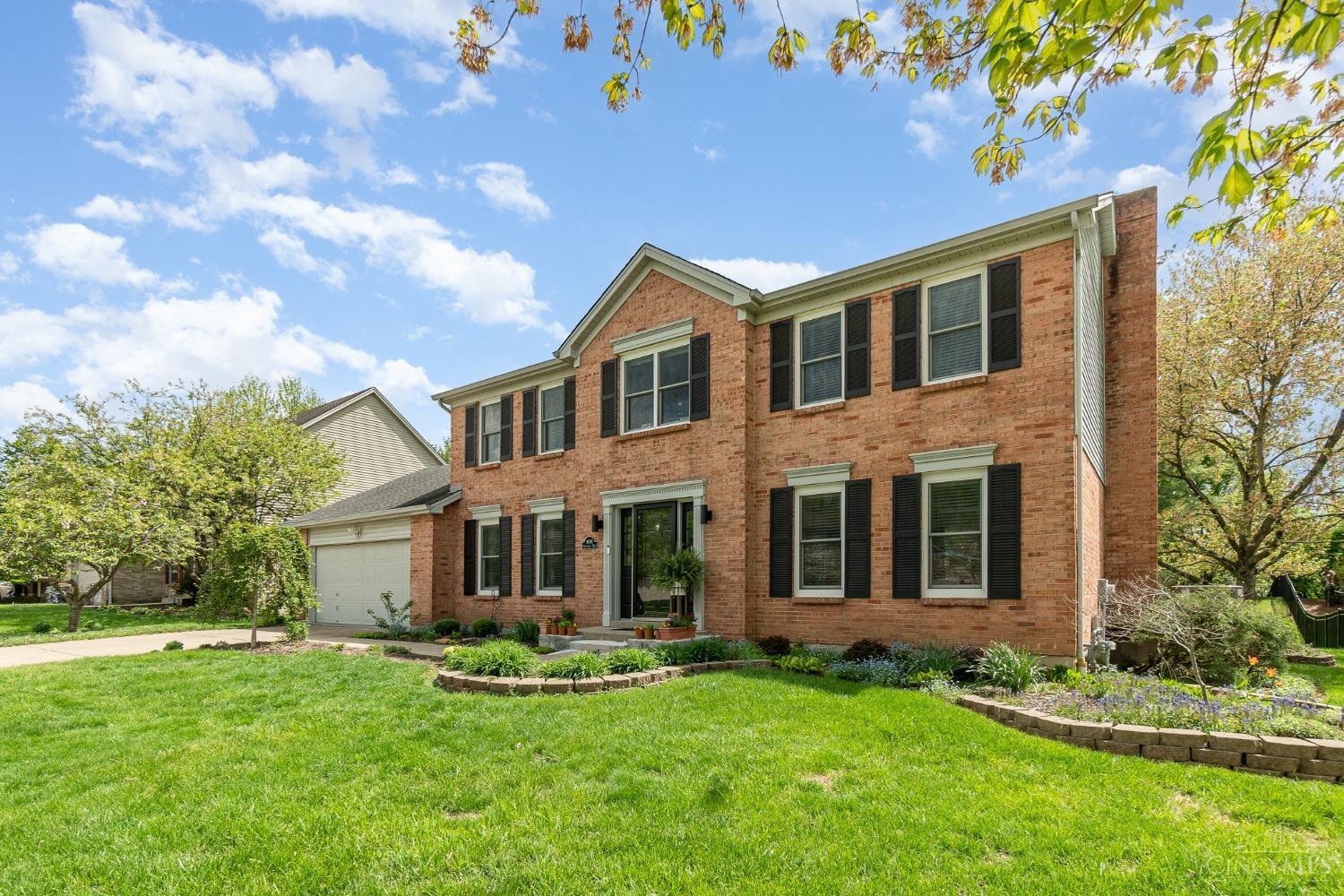 8061 Pineterrace Drive, Anderson Twp, Ohio image 2