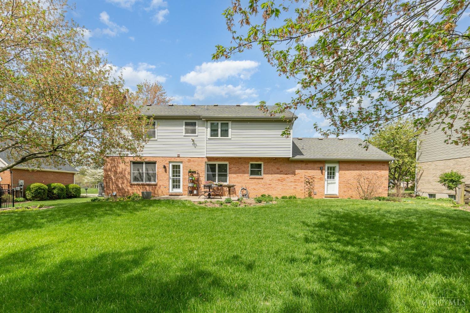 8061 Pineterrace Drive, Anderson Twp, Ohio image 32