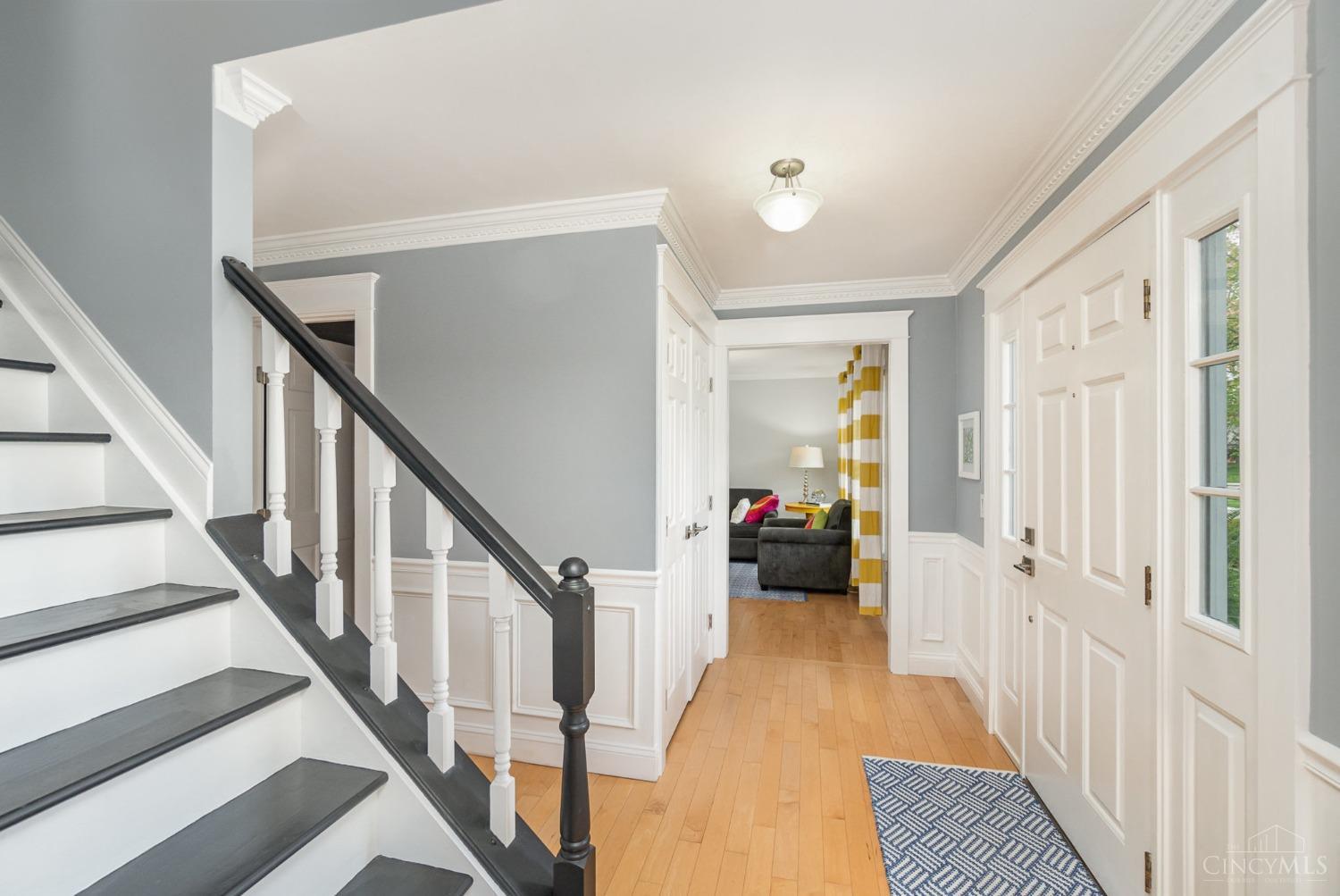 8061 Pineterrace Drive, Anderson Twp, Ohio image 3