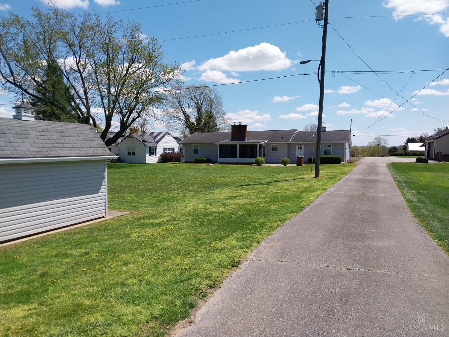 13595 Hillcrest Drive, Greenfield, Ohio image 7