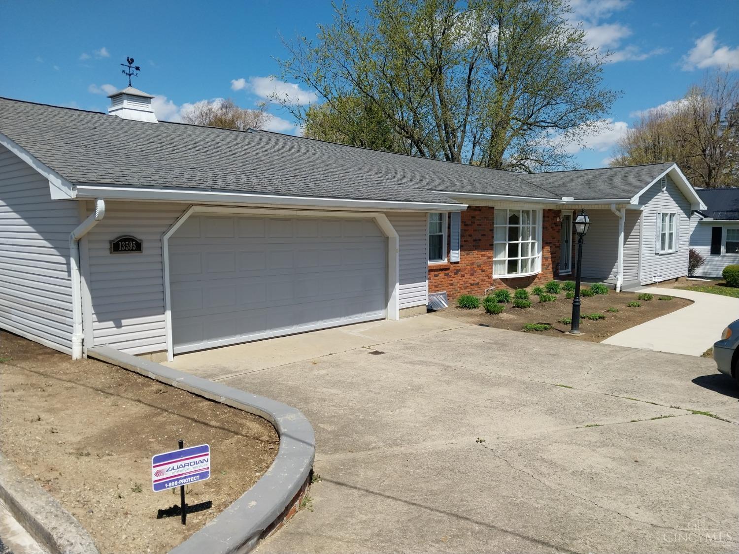 13595 Hillcrest Drive, Greenfield, Ohio image 4