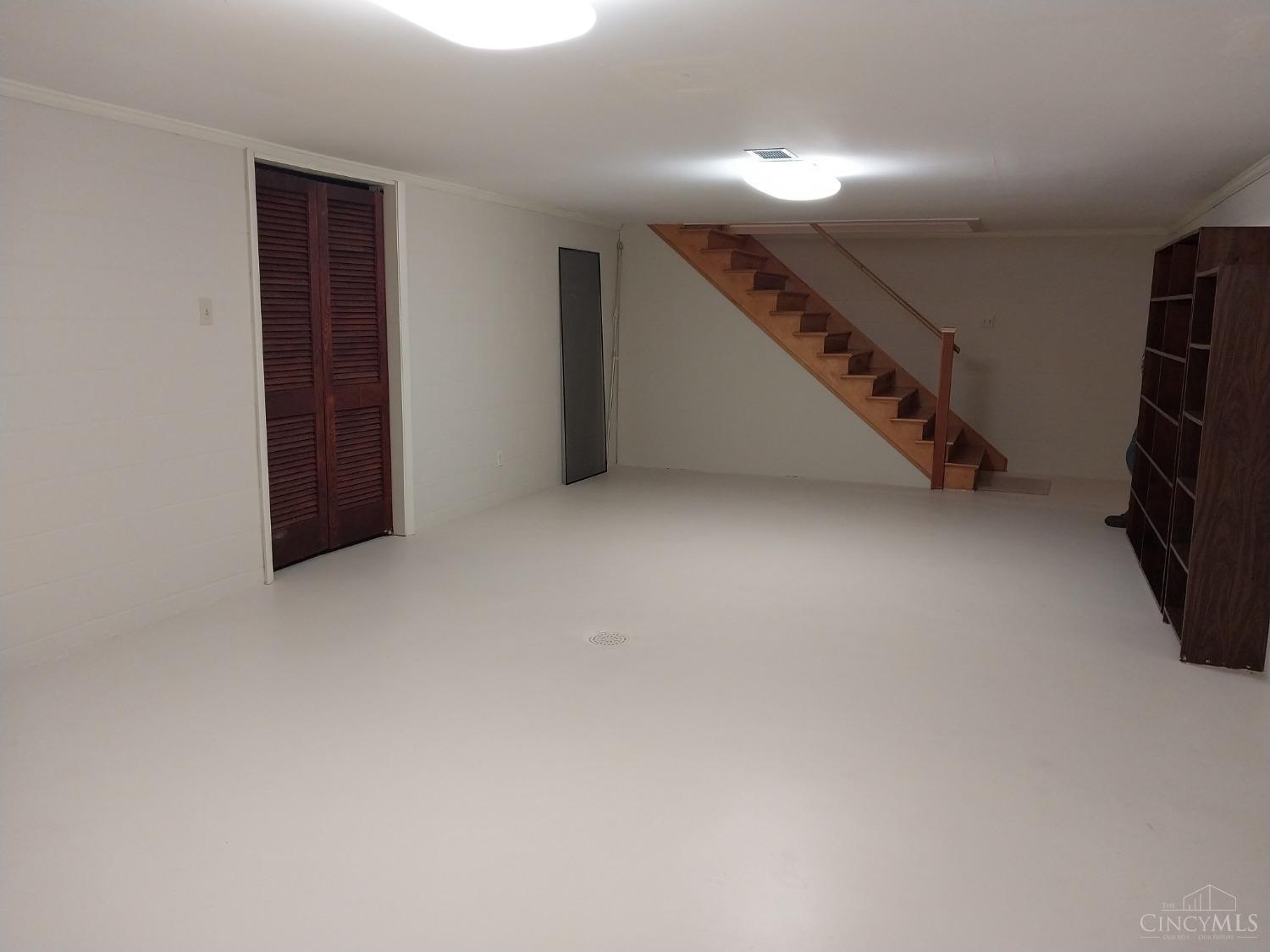 13595 Hillcrest Drive, Greenfield, Ohio image 38