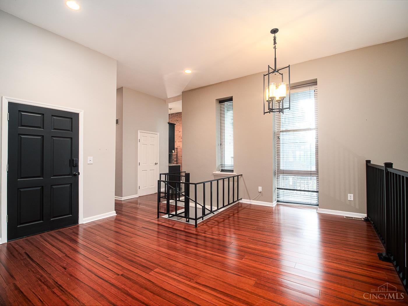 2625 Cleinview Avenue 2