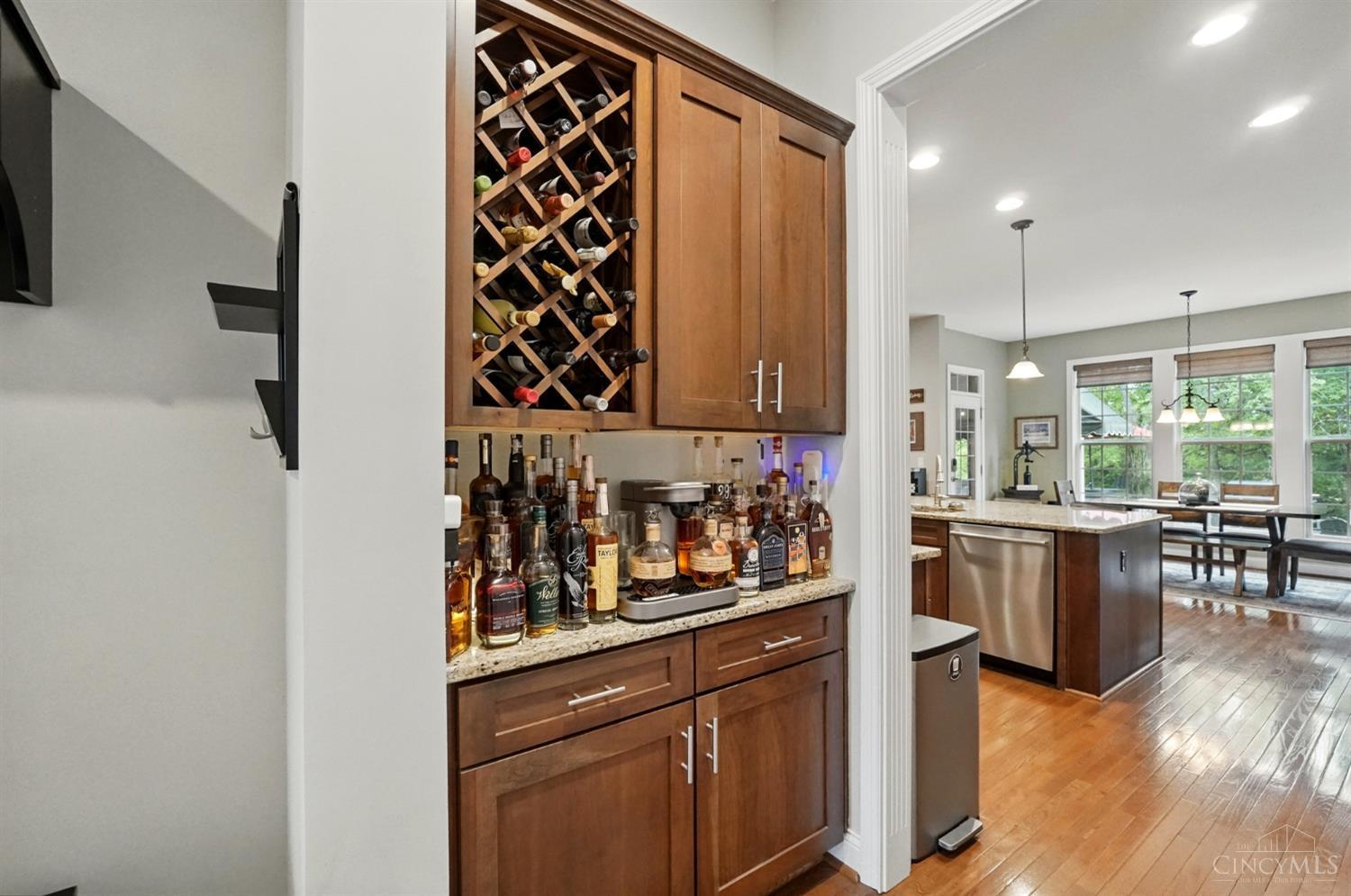 113 Colonial Drive, Loveland, Ohio image 38