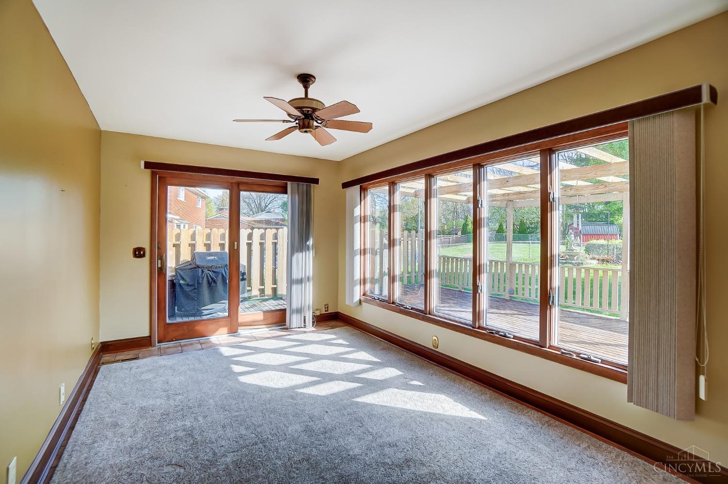 2110 Rollingridge Lane, Green Township, Ohio image 18