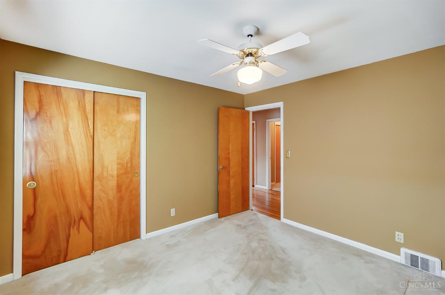 2110 Rollingridge Lane, Green Township, Ohio image 31