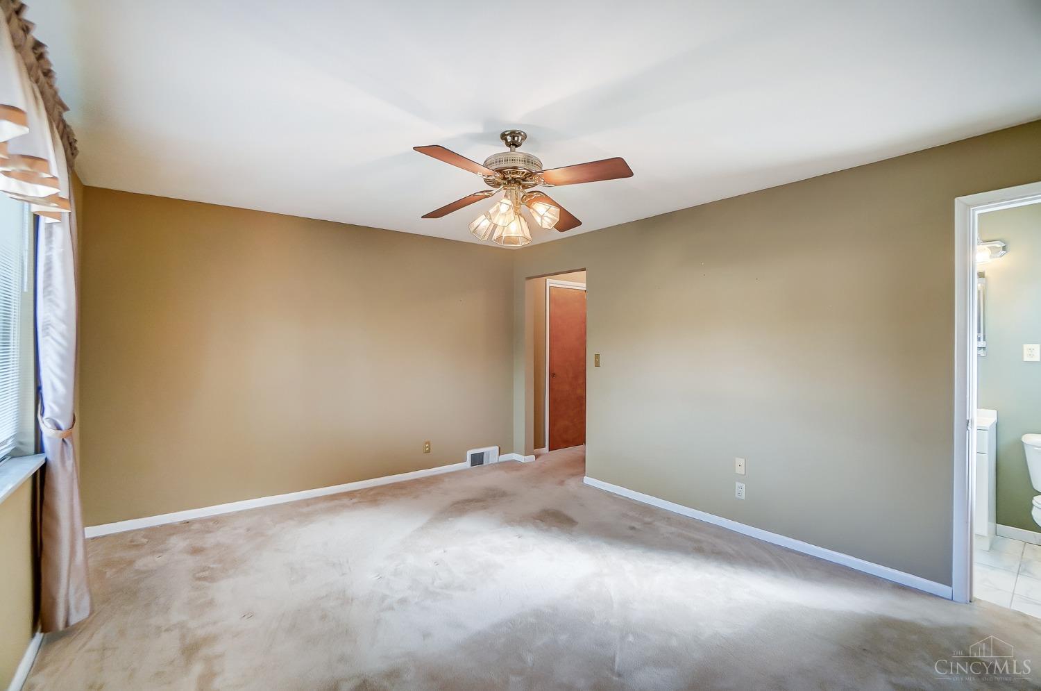 2110 Rollingridge Lane, Green Township, Ohio image 23