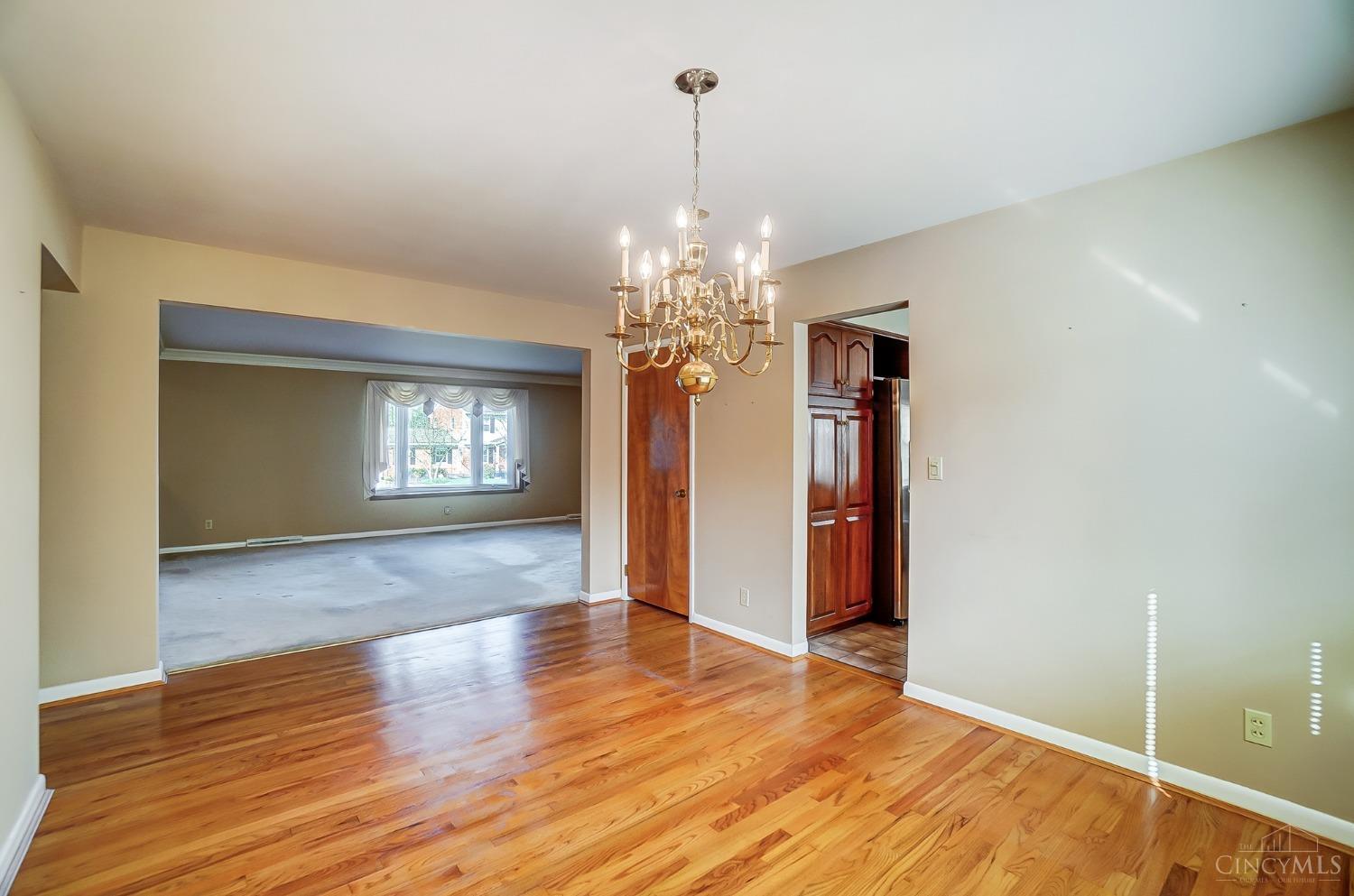 2110 Rollingridge Lane, Green Township, Ohio image 10