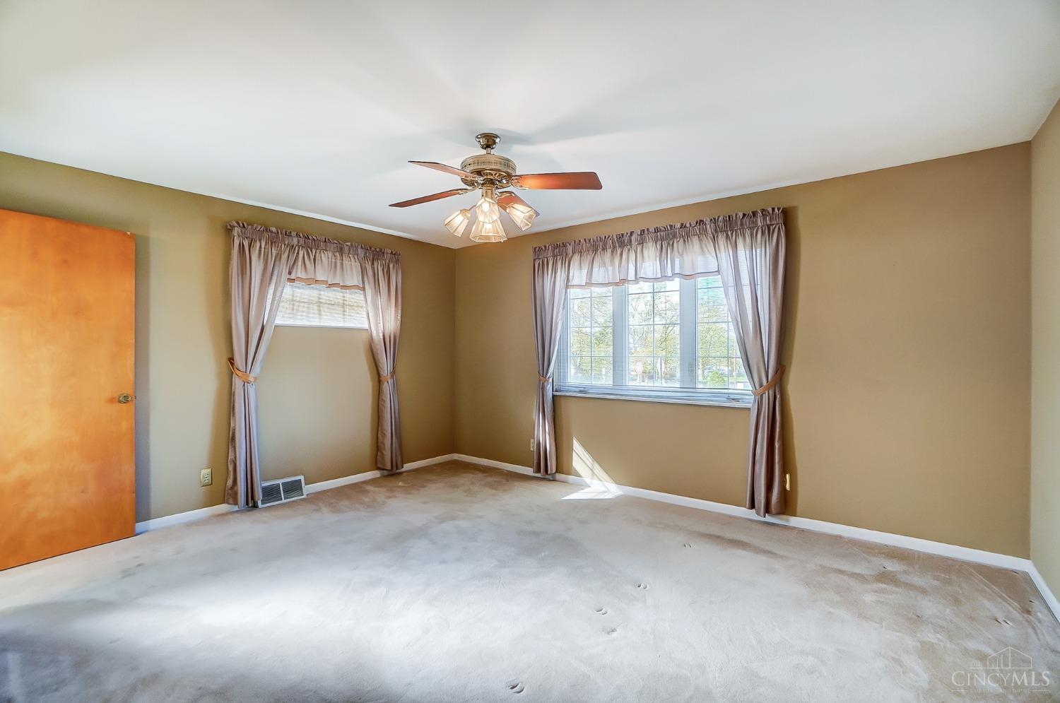 2110 Rollingridge Lane, Green Township, Ohio image 21
