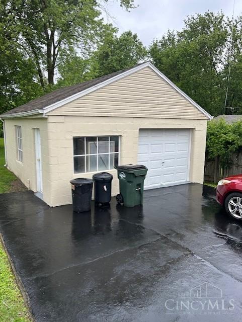 2124 Brentwood Street, Middletown, Ohio image 2