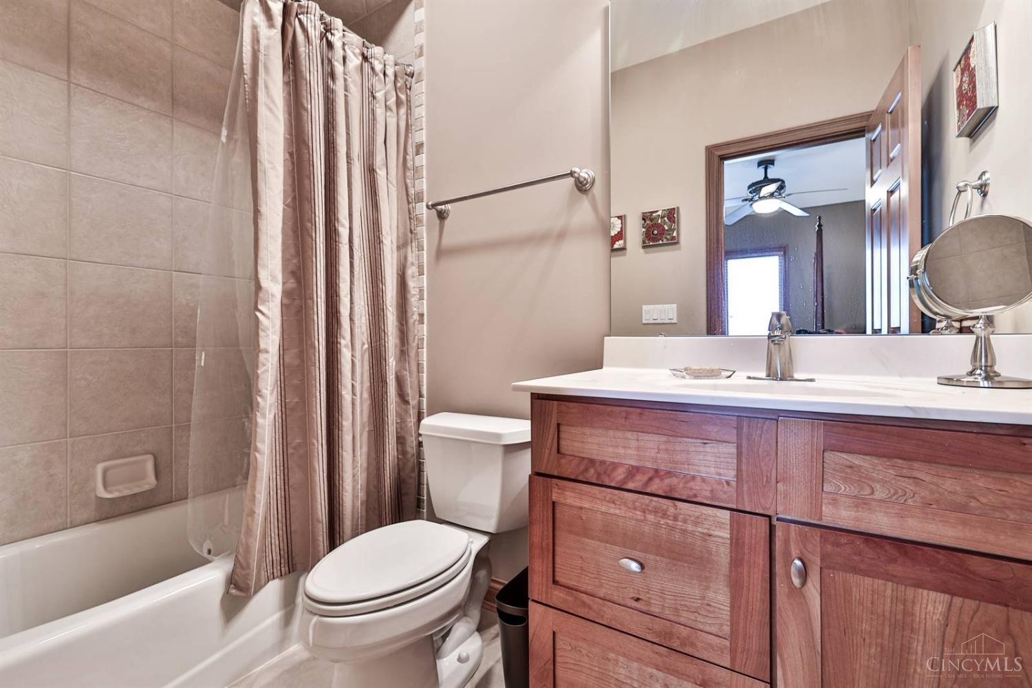 4482 Brighton Lane, West Chester, Ohio image 44