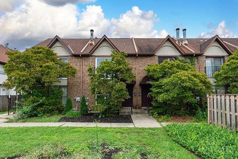 Condo For Sale - 2436 Grandview Avenue<br/> Cincinnati, OH 45206