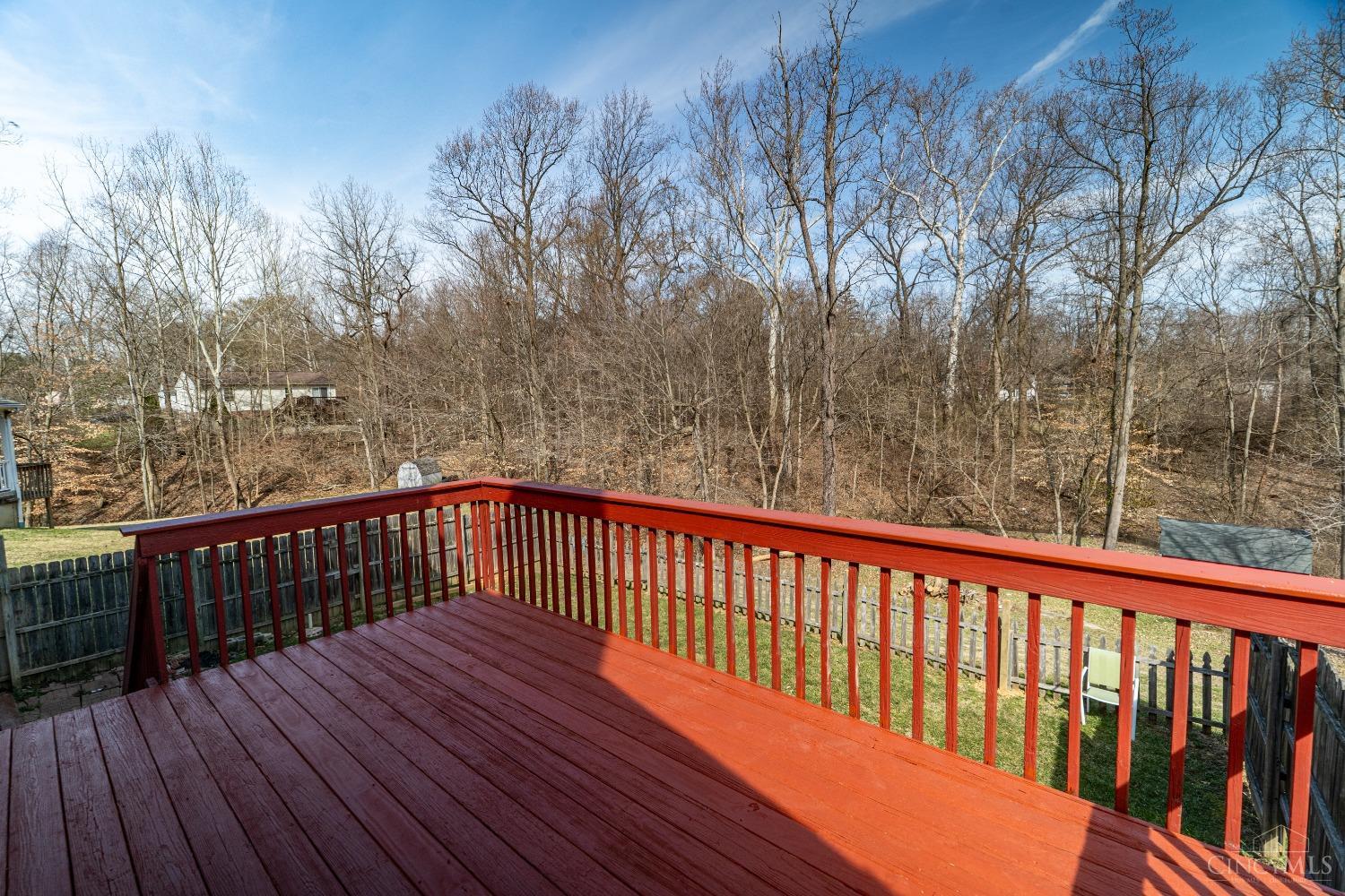 8715 Sarahs Bend Drive, Colerain Twp, Ohio image 37