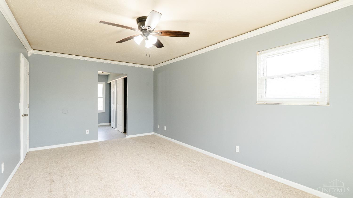 8715 Sarahs Bend Drive, Colerain Twp, Ohio image 27