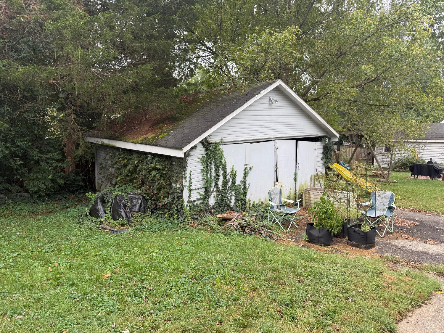 5 Laurel Avenue