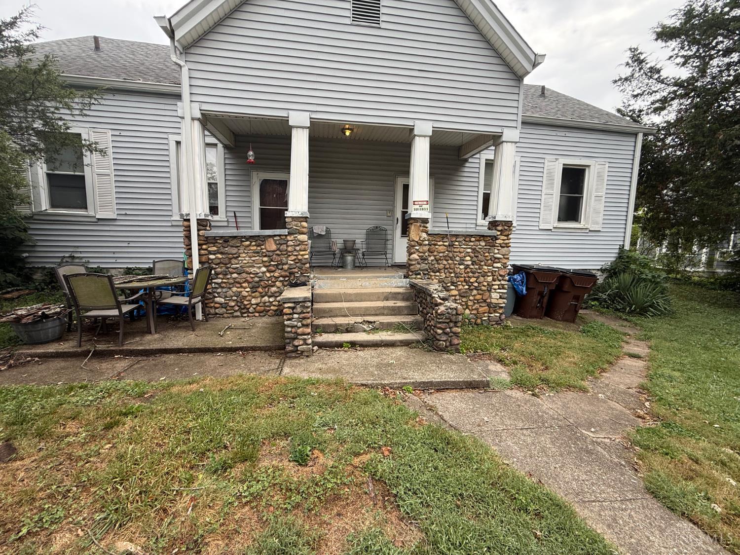 5 Laurel Avenue