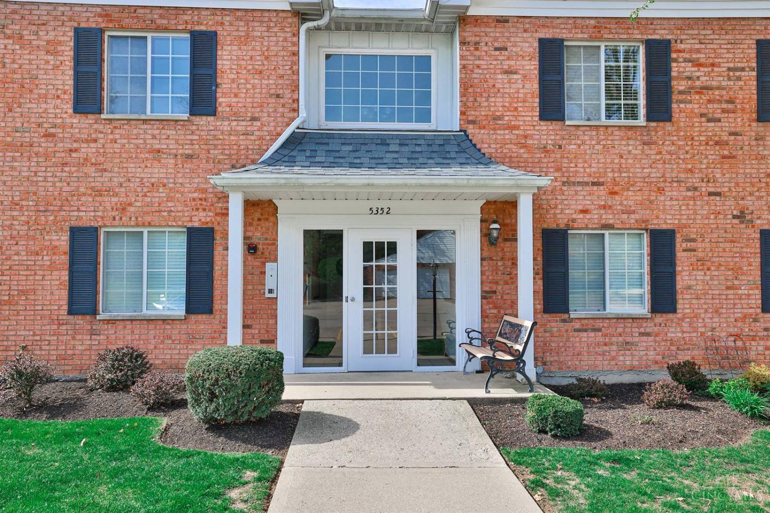 5352 Werk Road #3, Green Township, Ohio image 3