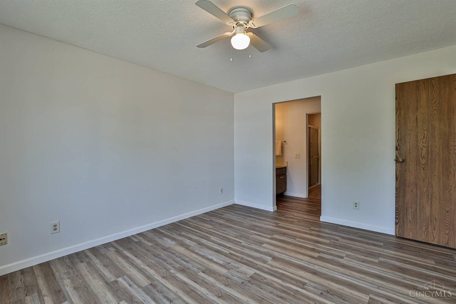 5352 Werk Road #3, Green Township, Ohio image 16