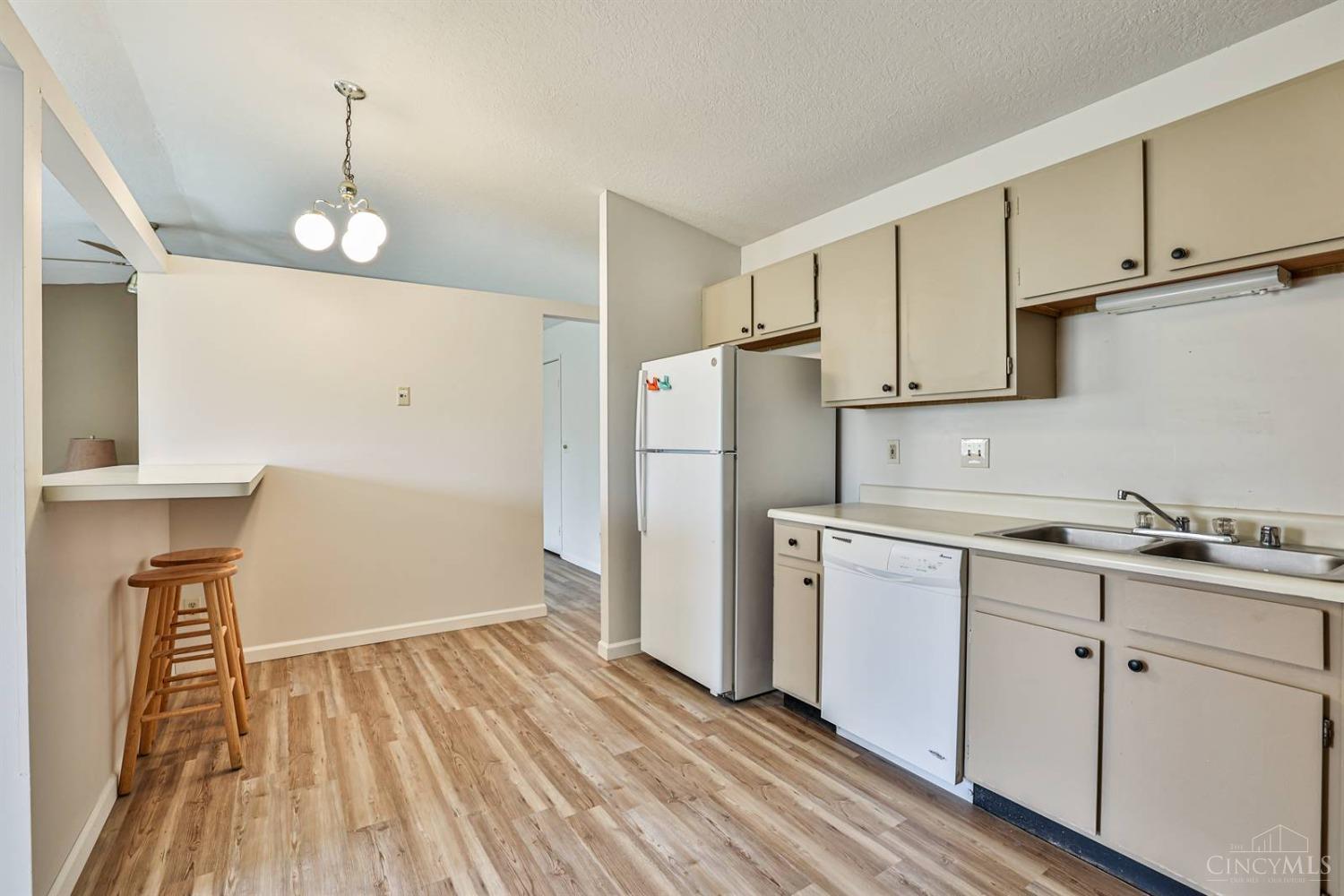 5352 Werk Road #3, Green Township, Ohio image 13