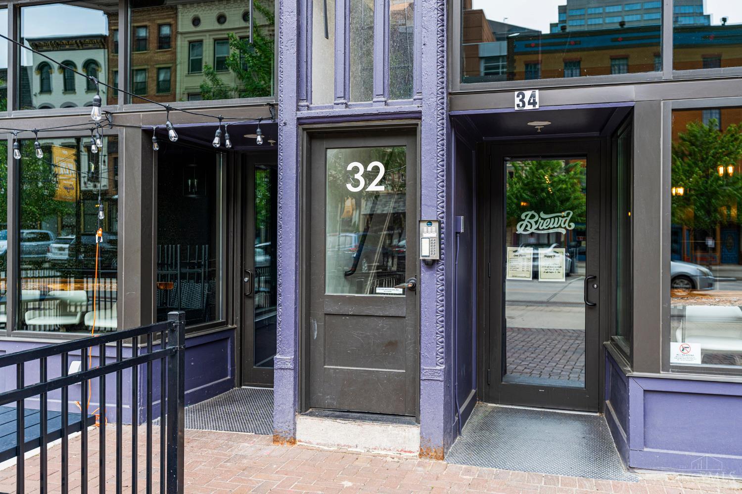 32 E Court Street 203