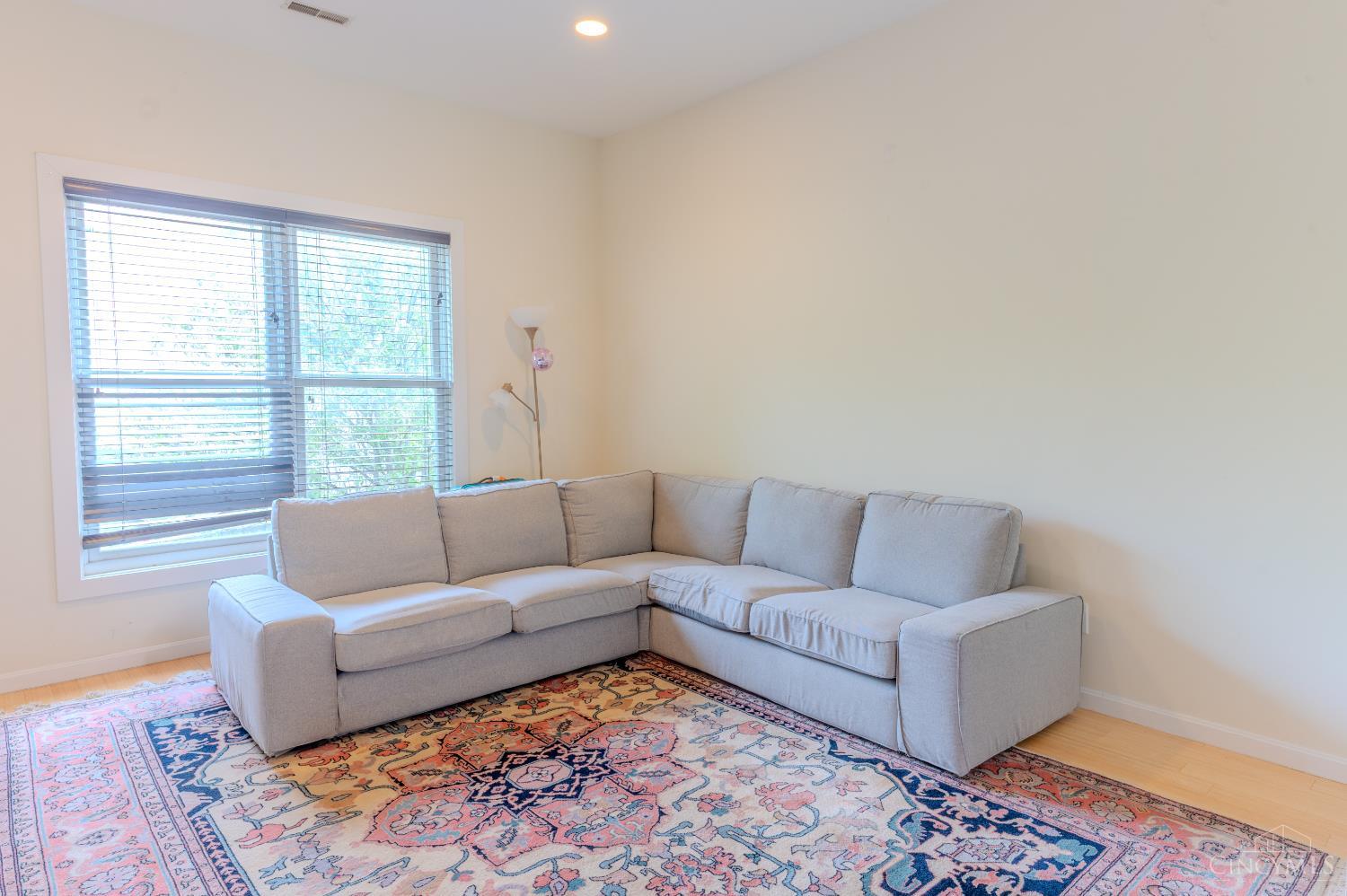 2626 Jefferson Avenue, Cincinnati, Ohio image 13