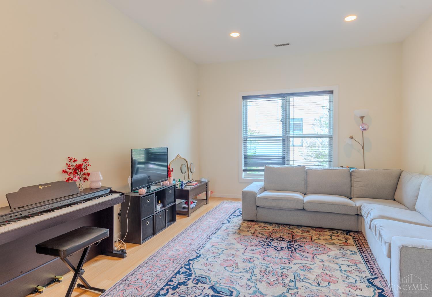 2626 Jefferson Avenue, Cincinnati, Ohio image 10