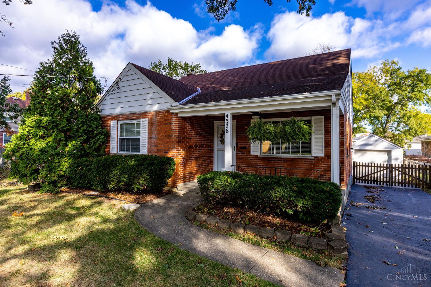 4576 Orchard Lane