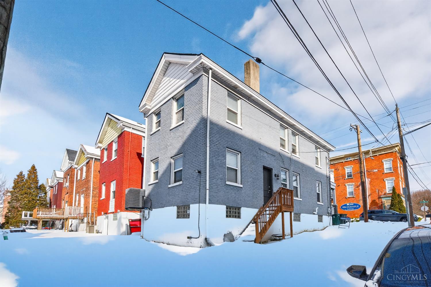 2917 Bellevue Avenue