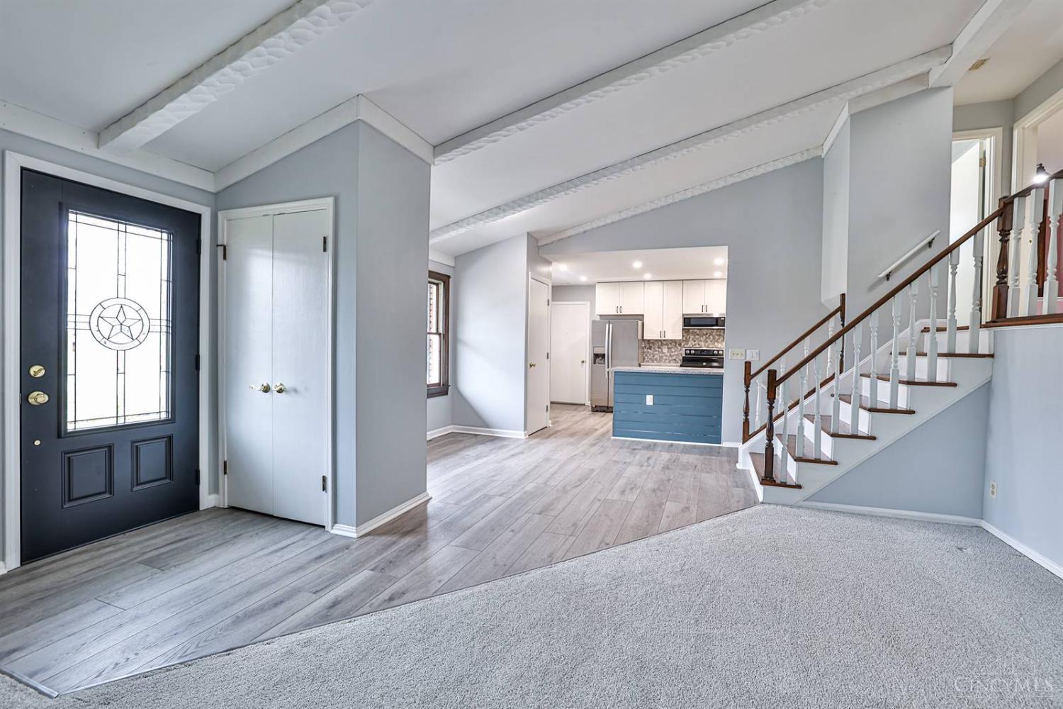 9890 Knollbrook Terrace