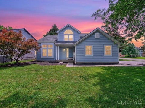 Photo of 100 Thorobred Road, Loveland, OH 45140 (MLS # 1882454)
