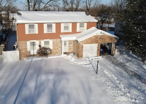 Photo of 11418 Lyncross Drive, Forest Park, OH 45240 (MLS # 1867430)