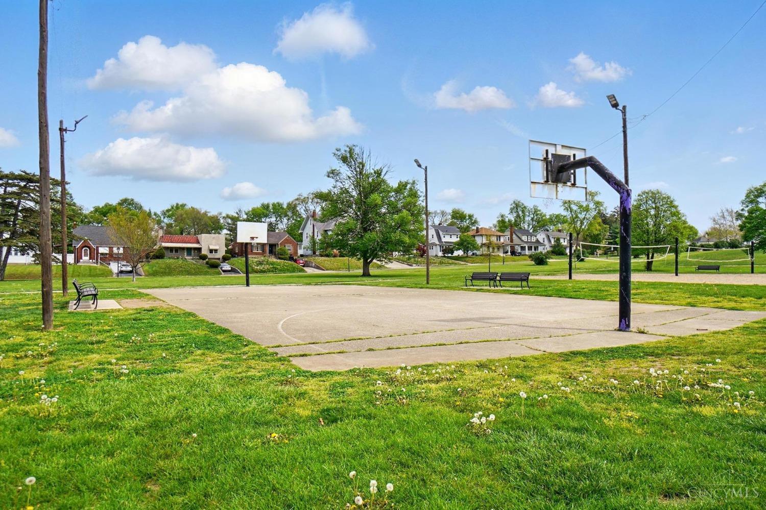 214 Ardmore Drive, Middletown, Ohio image 35
