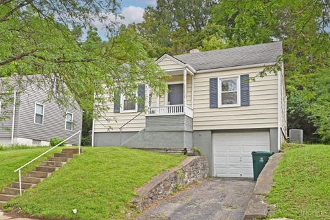 5214 Charloe Street, Cincinnati, OH 45227 - #: 1811672